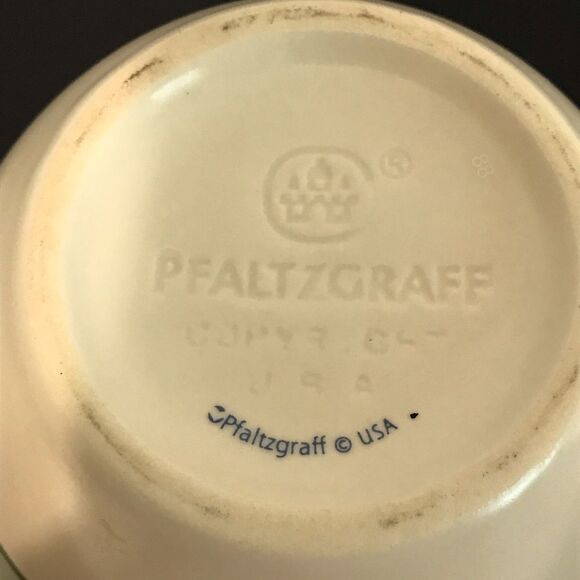 Pfaltzgraff Flower Garden Sugar Bowl with Lid RETIRED - Picture 3 of 9